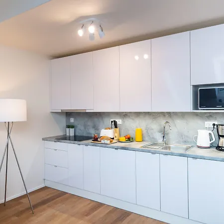 Seven Wishes Boutique By Dwellfort アパートホテル 4*