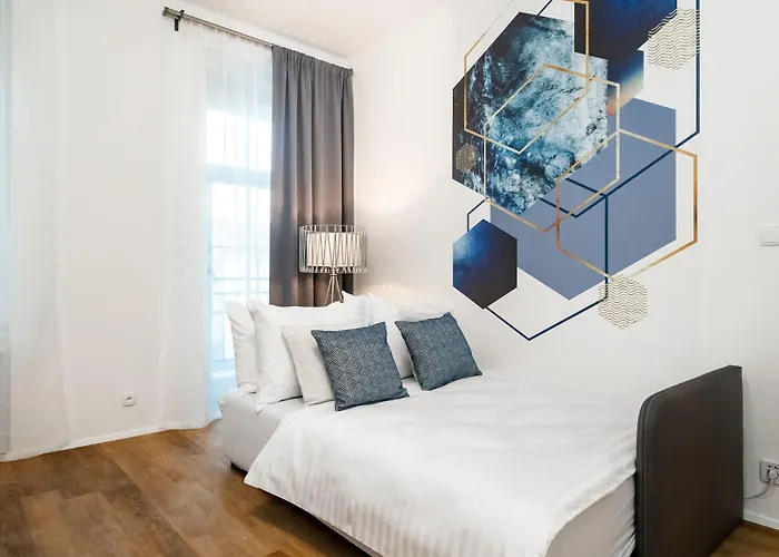 Seven Wishes Boutique By Dwellfort Apartahotel Praga