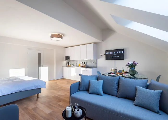 Seven Wishes Boutique By Dwellfort Apartahotel Praga