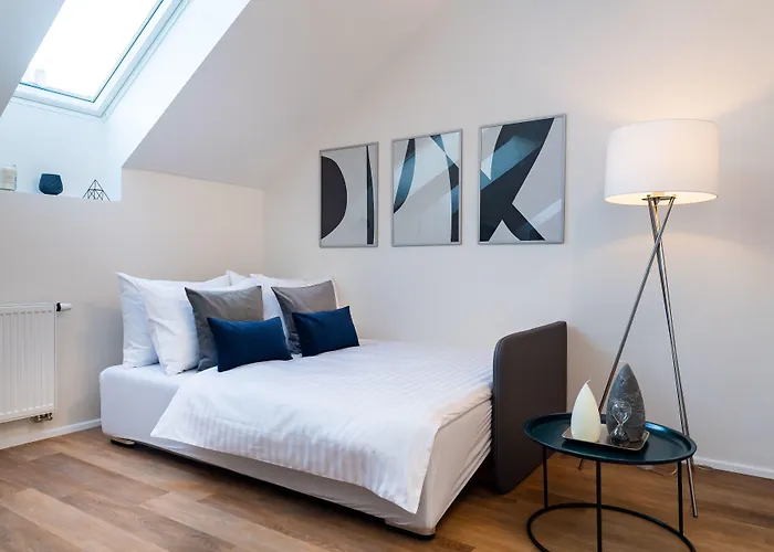 Seven Wishes Boutique By Dwellfort Apartahotel Praga