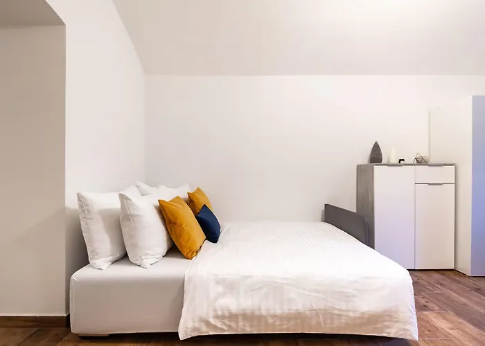 Seven Wishes Boutique By Dwellfort 4*