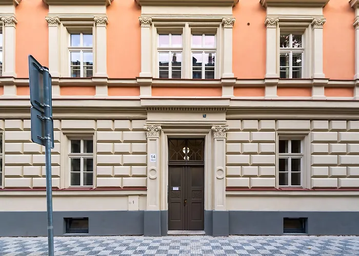 Seven Wishes Boutique By Dwellfort Prag